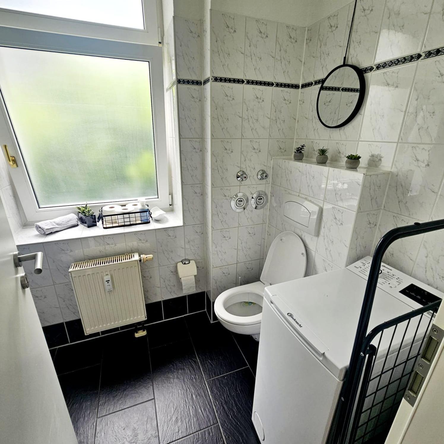 The World, Stilvolles Apartment, Stadtzentral, Parking Free, Late Check In Magdeburgo Exterior foto